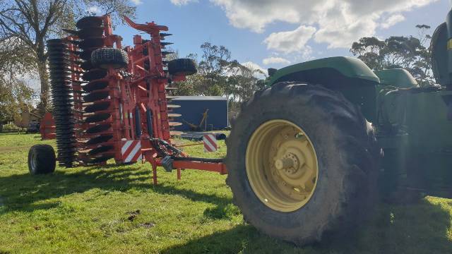 KUBOTA CD2700T